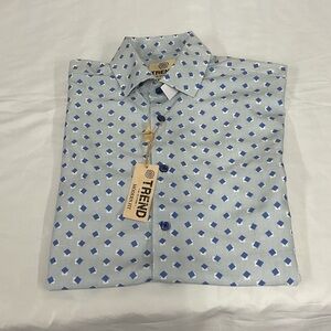 NWT Men’s short sleeve Trend button down shirt